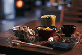 日本料理「大嶋」（West棟：約1,760m・徒歩22分、South棟：約1,820m・徒歩23分）