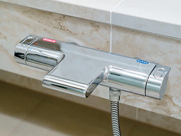 カウンター一体型水栓